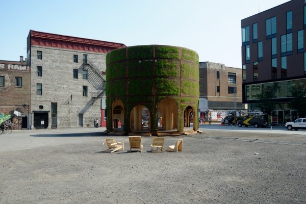 Raumlabor’s Fountain House in Montreal is built around a fountain that feeds plants growing in the walls. Photo: Courtesy of the artists